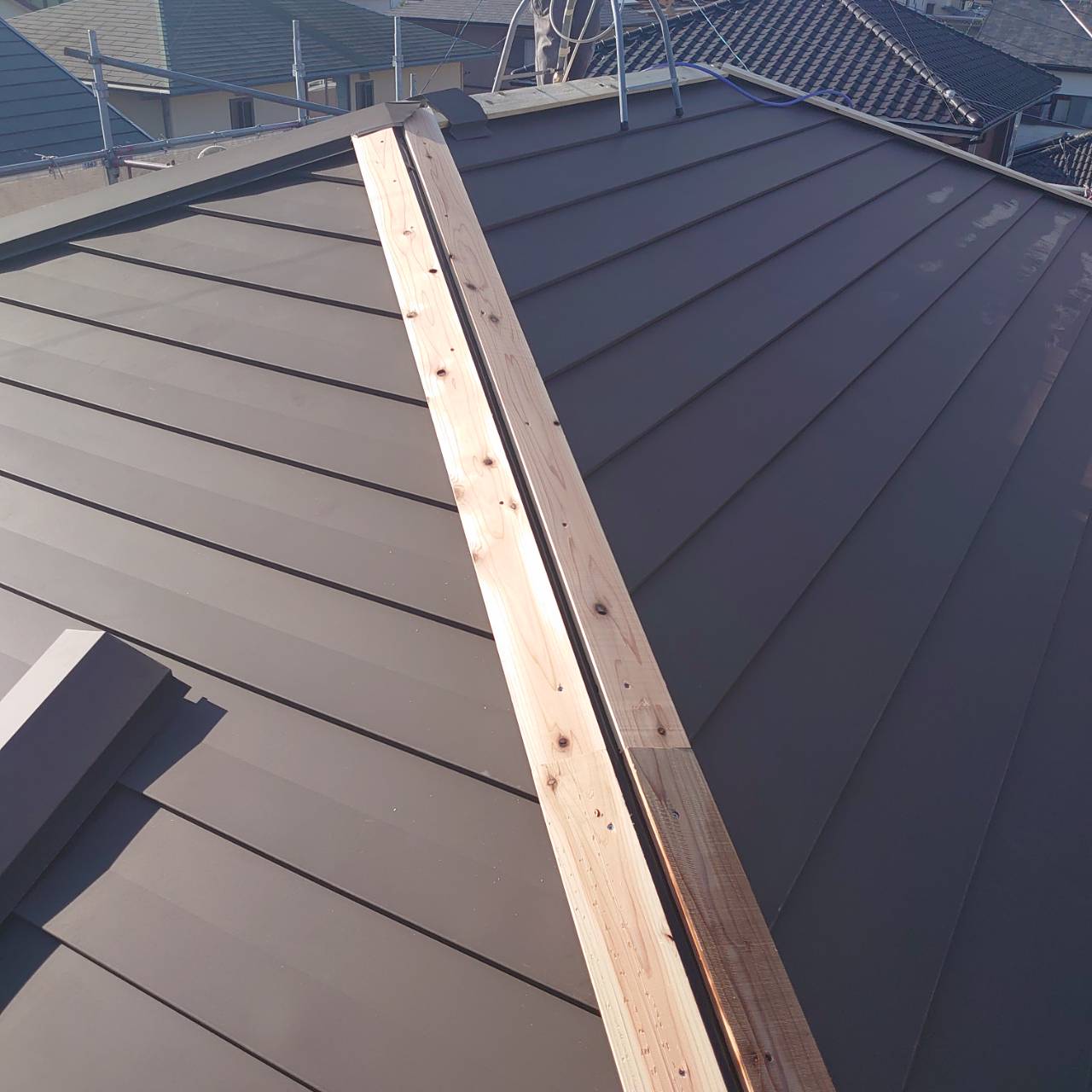 屋根カバー工法・ガルバリウム鋼板
