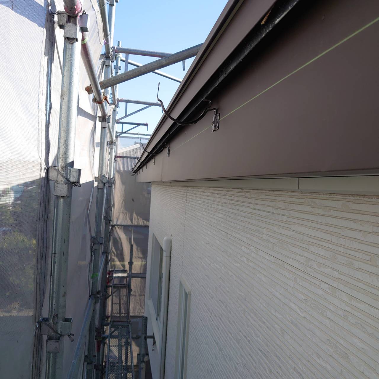 屋根カバー工法・ガルバリウム鋼板
