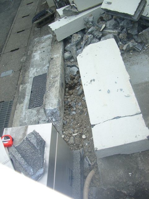 ブロック塀の修復工事