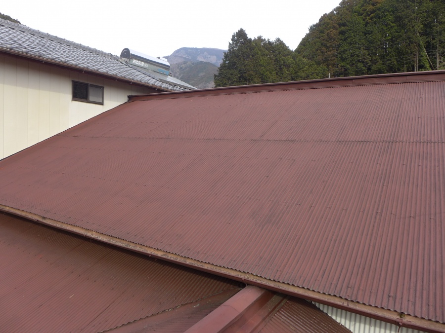 蕨野屋根のカバー工法